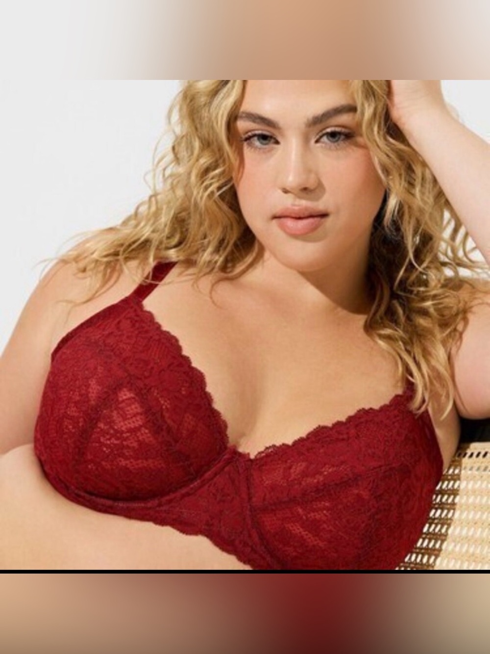 38D Torrid Wine NWT Full-Coverage Unlined Lace Straight Back Bra